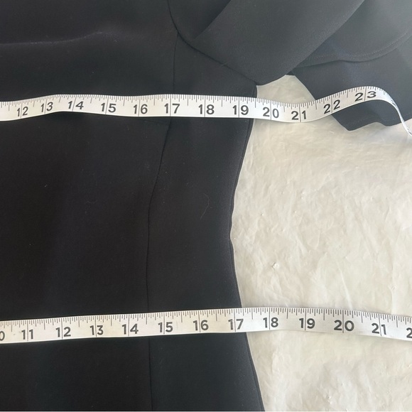 LAUREN RALPH LAUREN Flutter Sleeve Black Sheath Dress Size 10 - Picture 9 of 10